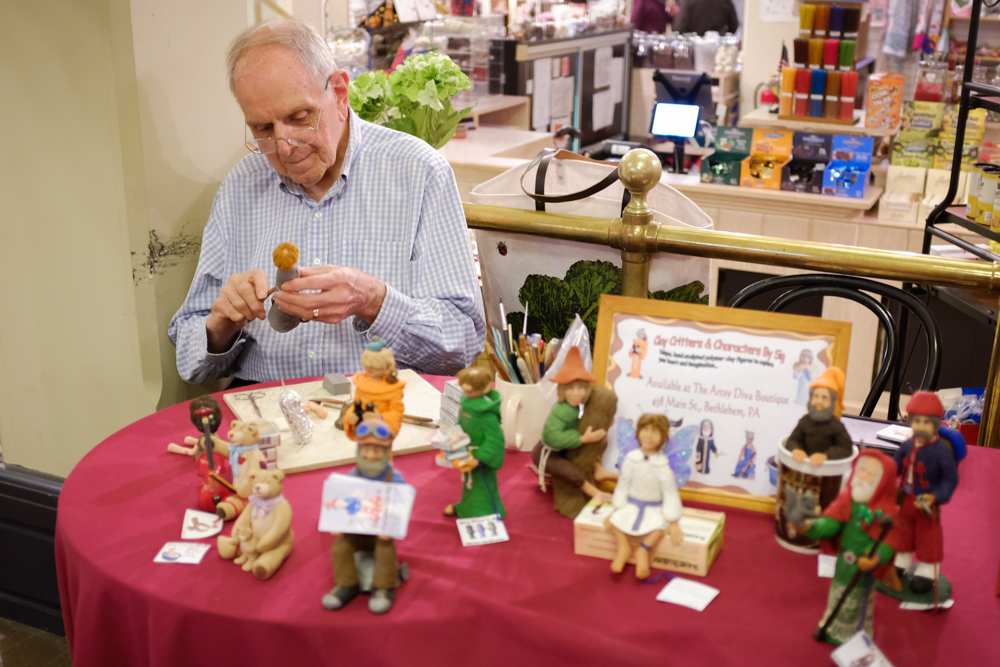 Jack Siegfried of Clay Critters & Characters by Sig at The Colony Meadery.