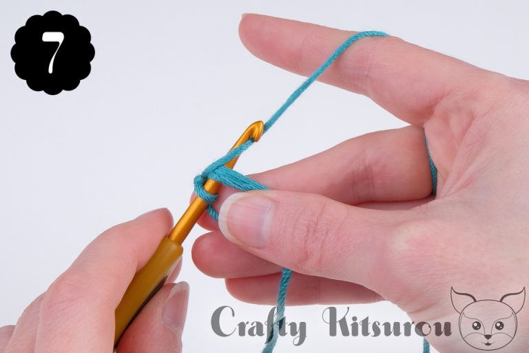 How to Crochet a Magic Ring (Left Handed) Crafty Kitsurou
